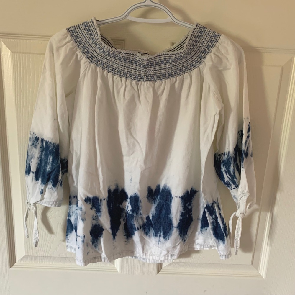 Vintage America Blues XS Peasant Top White Blue Tie Dye Smocked Off Shoulder